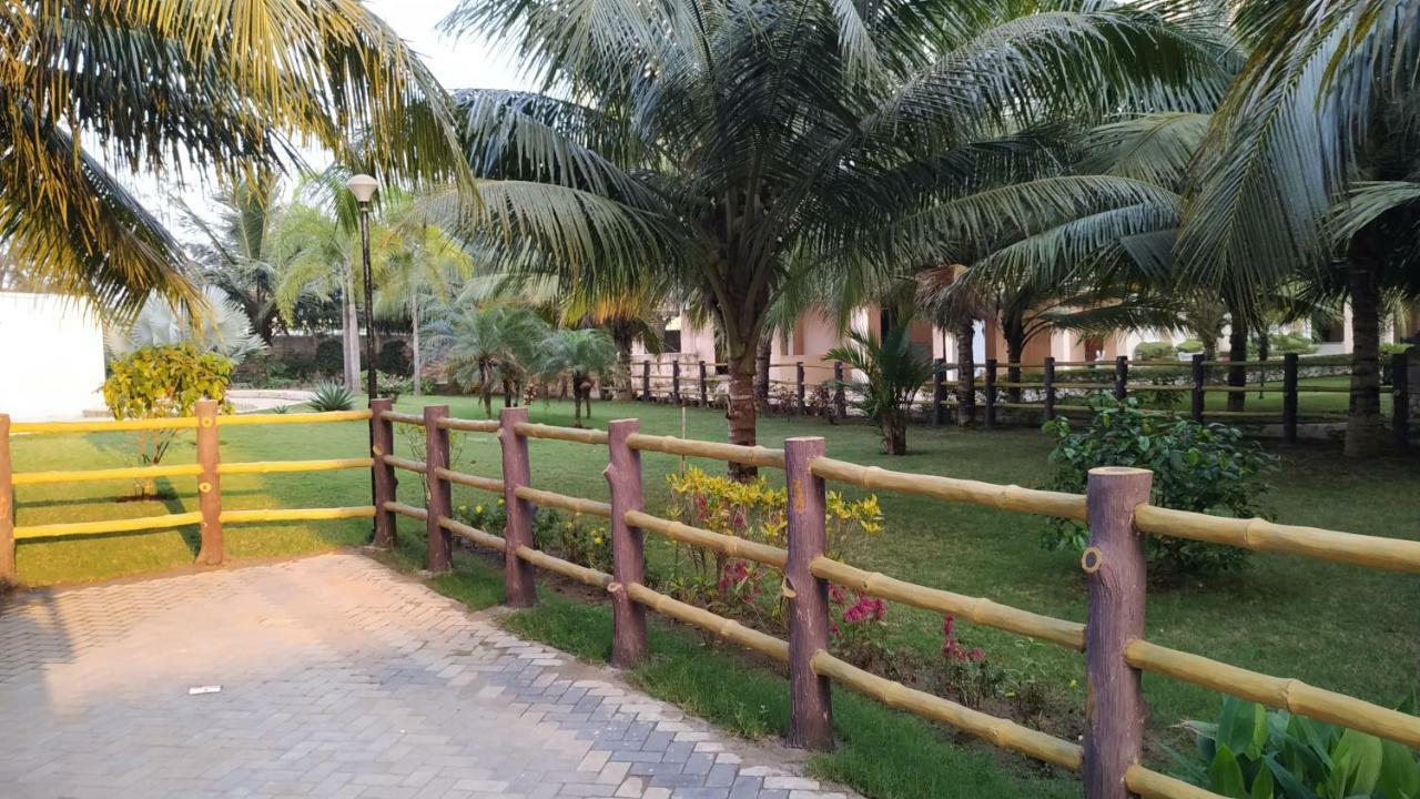 Shonar Kutir Apartment Puri Exterior photo